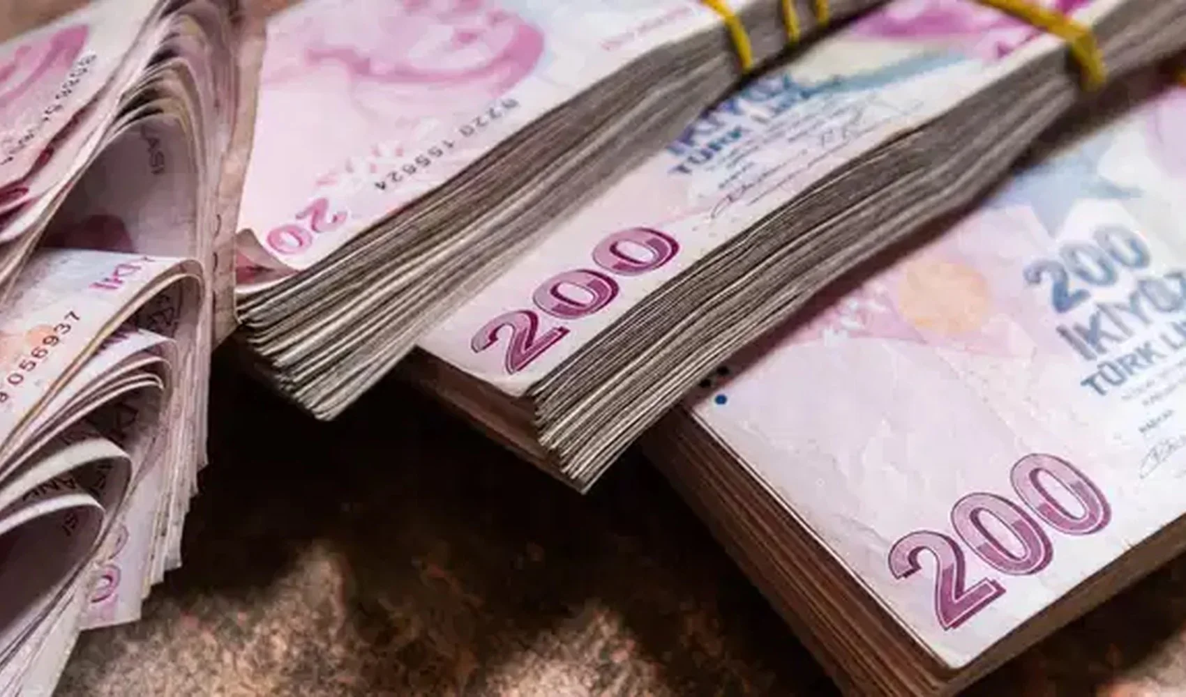 Öğretmen ve MEB yöneticilerine tazminat düzenlemesi! Resmi Gazete kararı