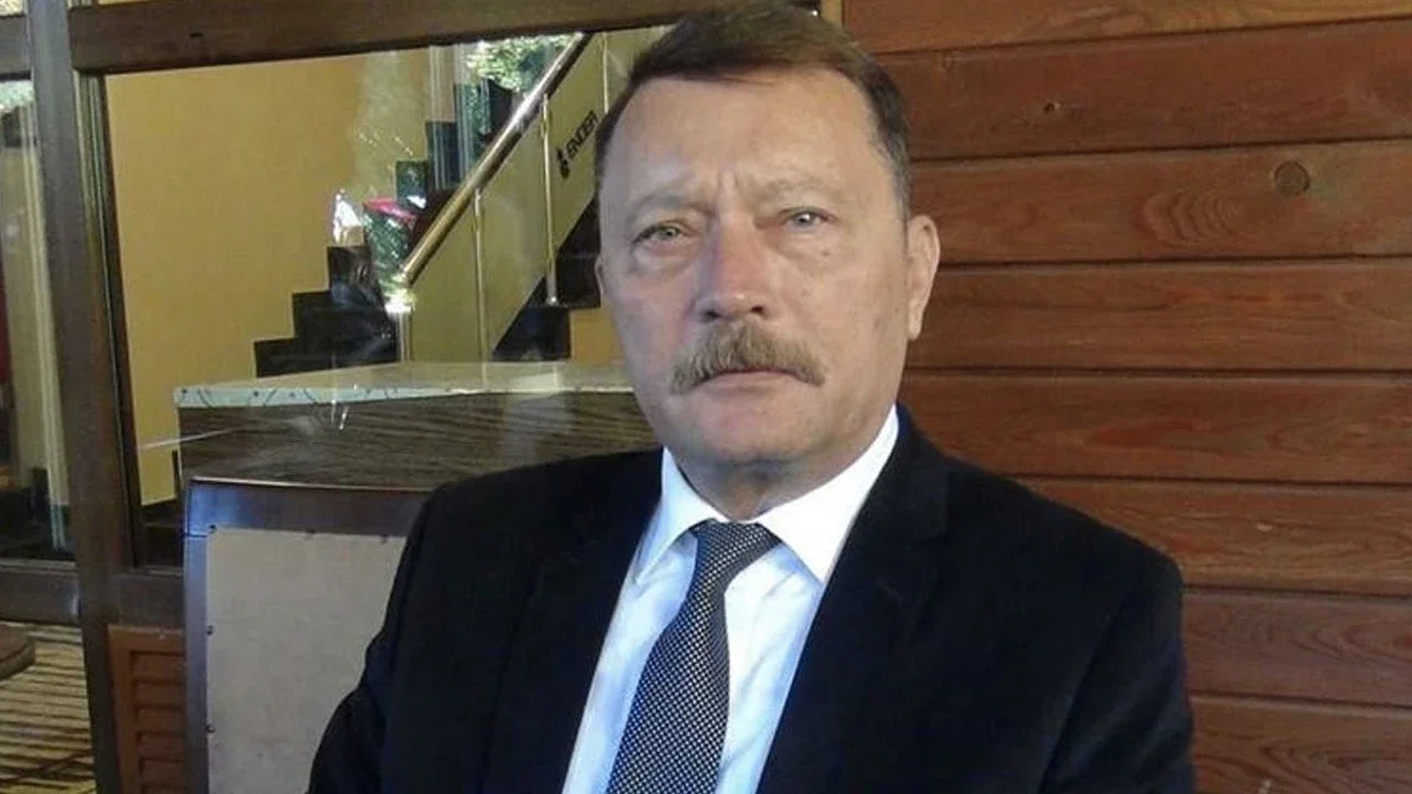 Oğuzhan Uğur'un babası Hasan Atilla Uğur kimdir? Öcalan'ı sorgulayan Albay