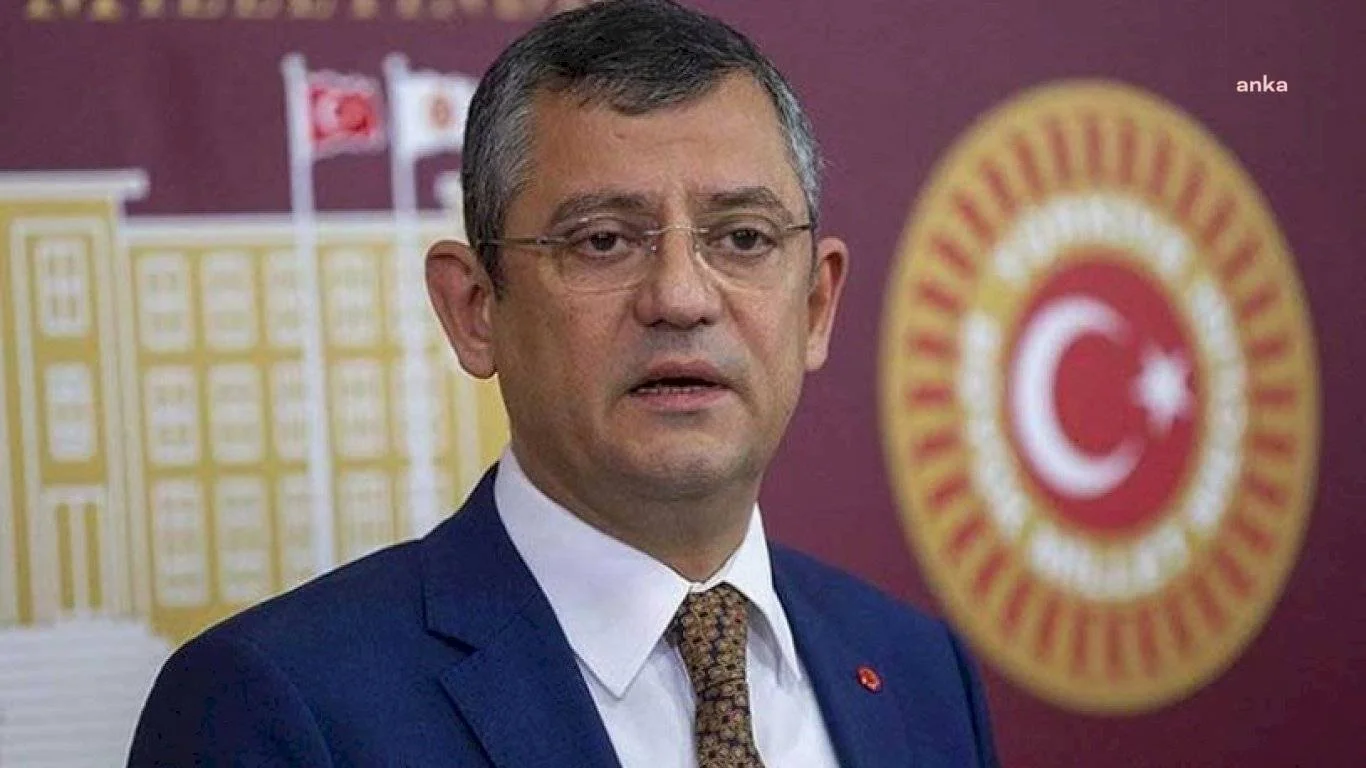 son-secim-anketi-yeni-parti-oy-orani-kac-iste-guncel-oy-oranlari-1.webp