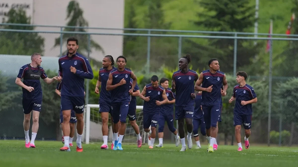 Süper Lig'de transferin rekortmeni Trabzonspor! 12 transferin tam listesi!