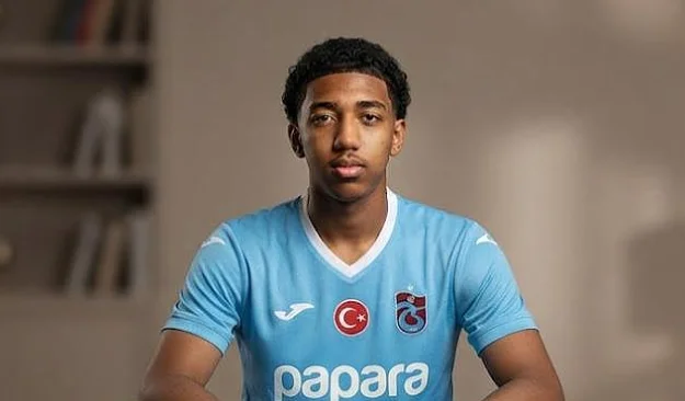 Trabzonspor'un yeni yıldızı Thierry Karadeniz'in babası kimdir, Türk mü? İşte aile kökeni