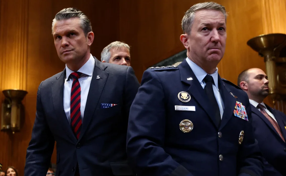 abd-li-komutanlardan-sok-eden-itiraf-boyle-giderse-washington-da-tehlikede-3.webp
