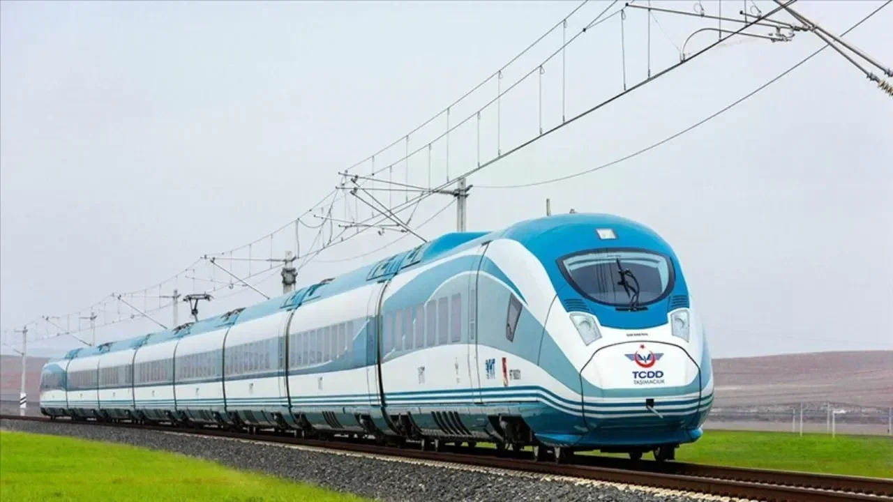 ak-parti-25-yasinda-ceyrek-asra-damga-vuran-25-icraat-9.webp