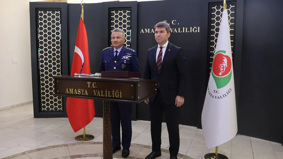 Alper Gezeravcı Merzifon'da göreve başladı: İlk ziyaret Amasya'ya