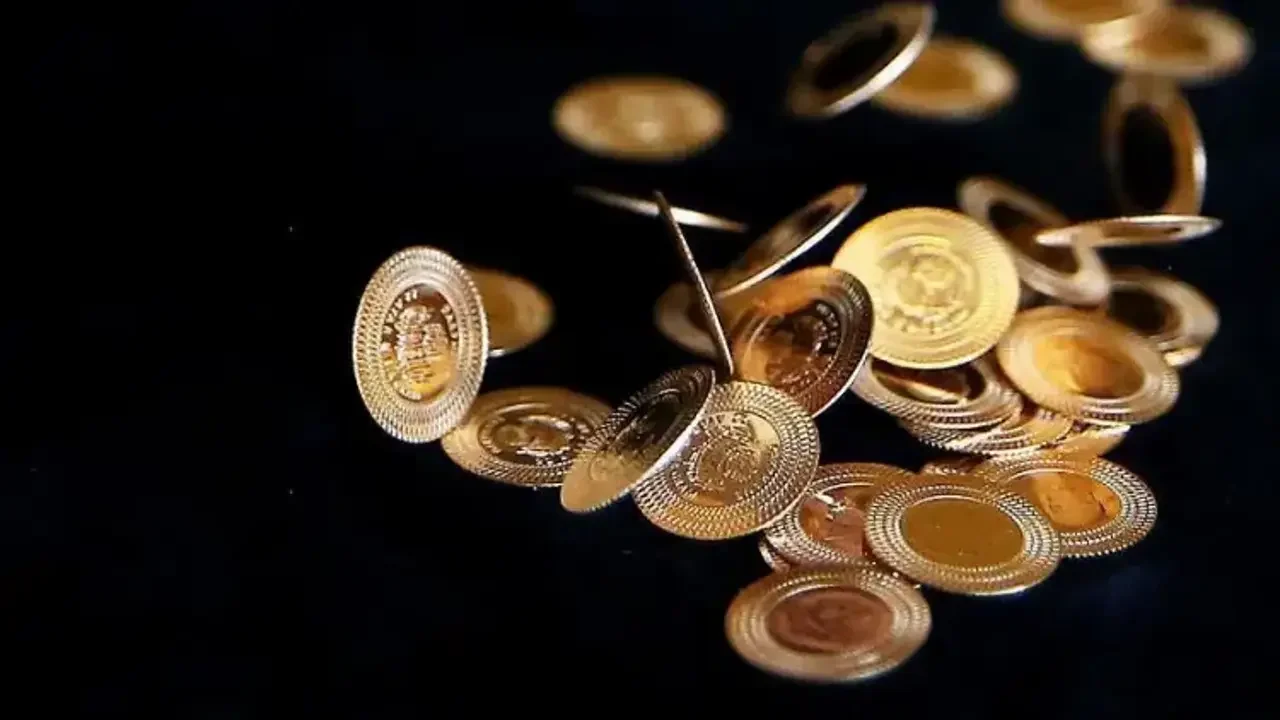 Altının yönü yatay seyirde: Gram ve çeyrek altın kaç lira?
