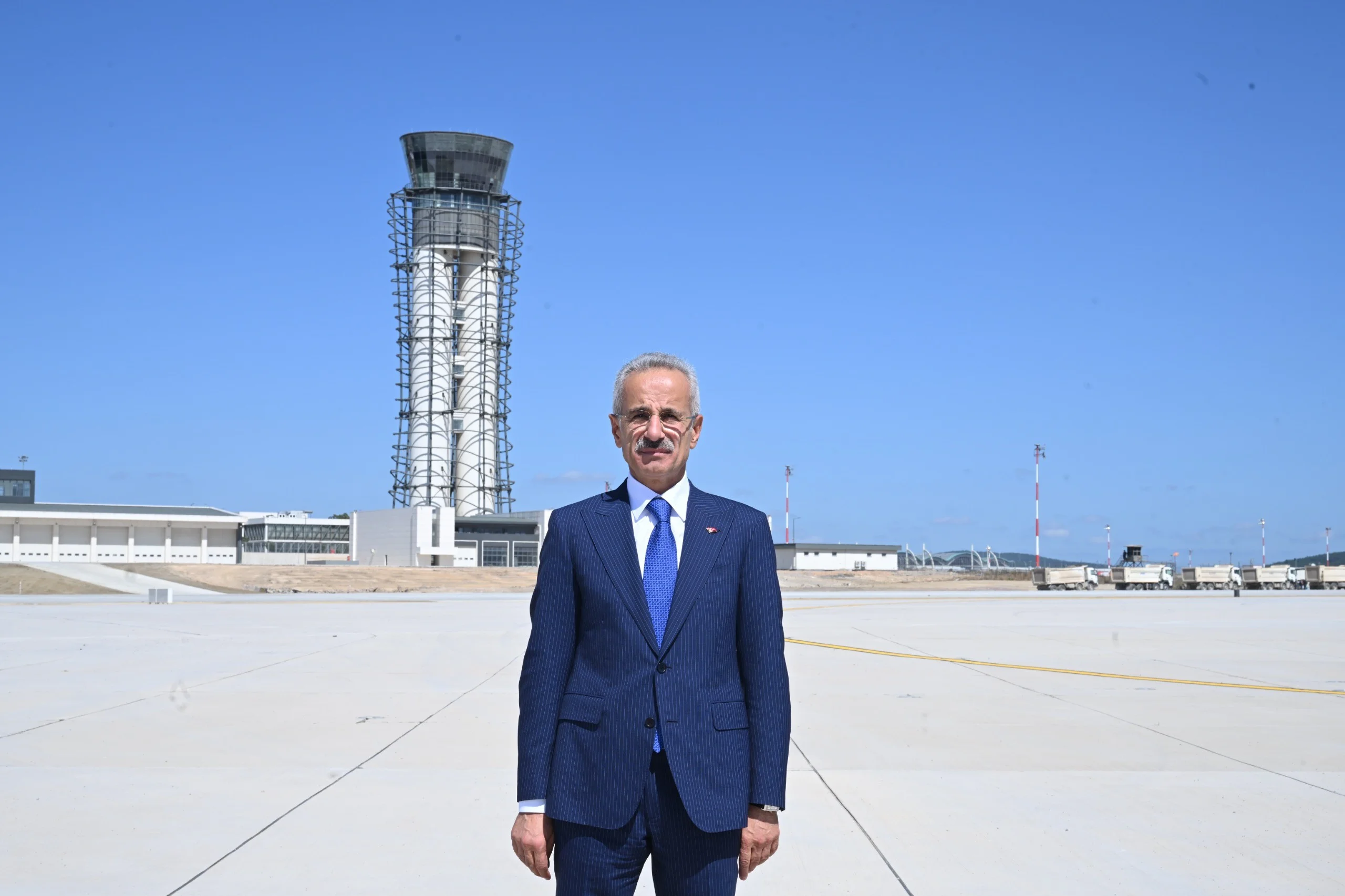 Bakan Uraloğlu’dan İHA pilotu başvurularına ilişkin detaylar
