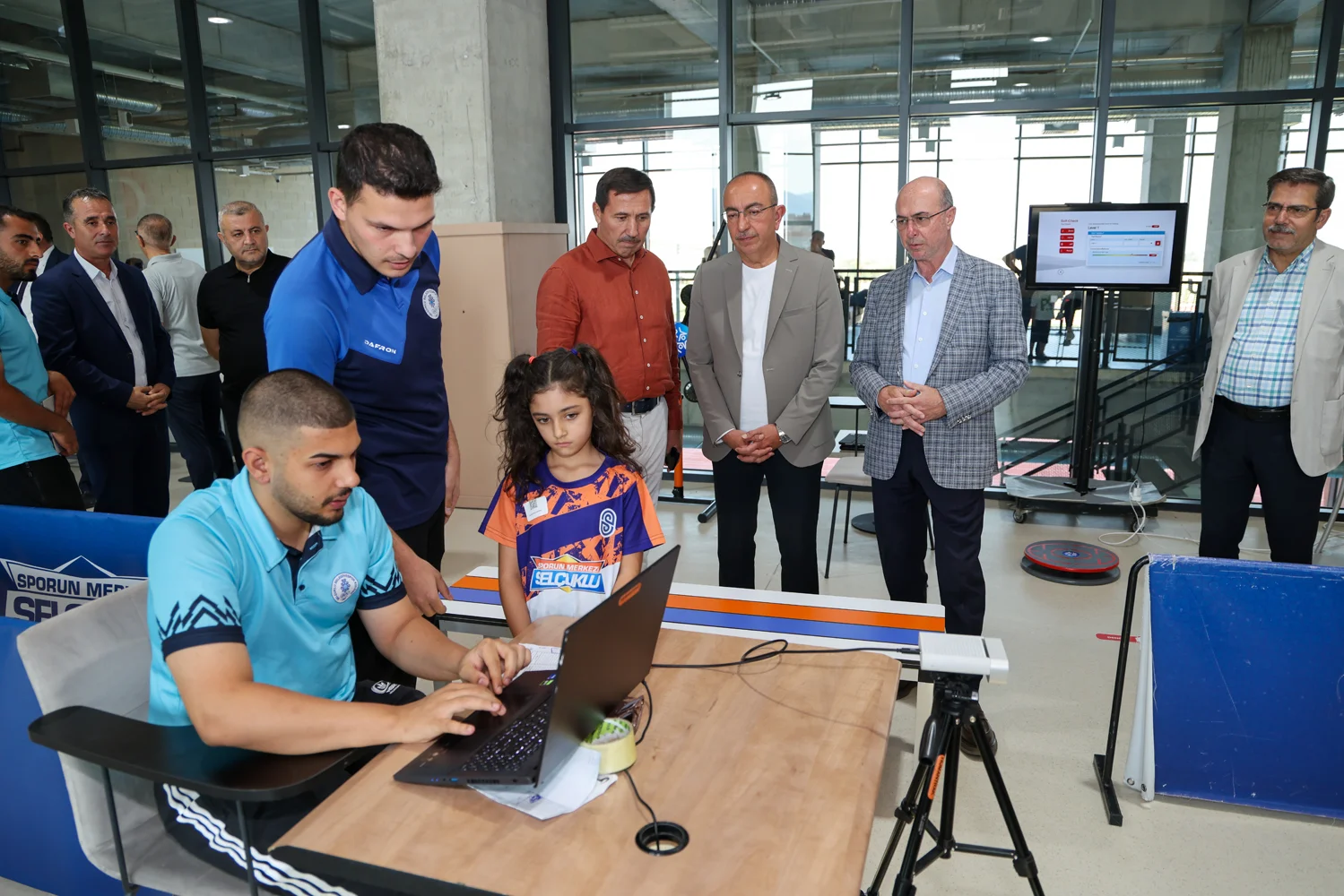 Başkanlar Selçuklu'nun spor merkezini ziyaret etti! Konya'nın devi
