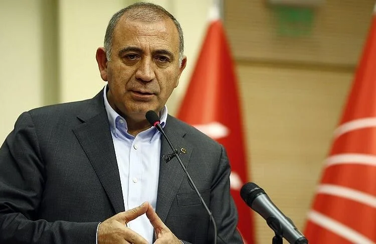 CHP'de Gürsel Tekin krizi! Görevden alındı mı? Açıklama geldi
