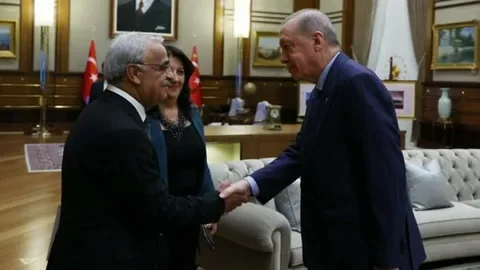 cumhurbaskani-erdogan-imrali-heyetini-kabul-edecek-heyette-kimler-var-3.webp