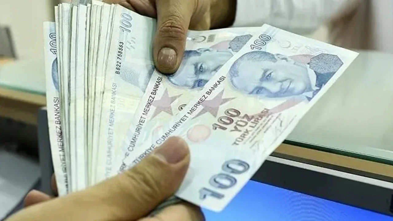 Emekli maaş farkları yattı mı? 3.552 TL zam ödeniyor