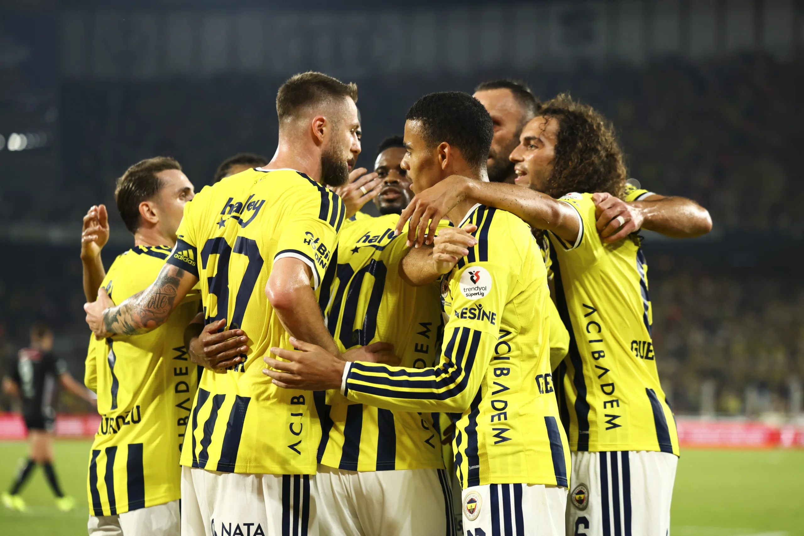 Fenerbahçe 2026-2027 Yabancı Oyuncu Listesi: Kadroda kimler var?