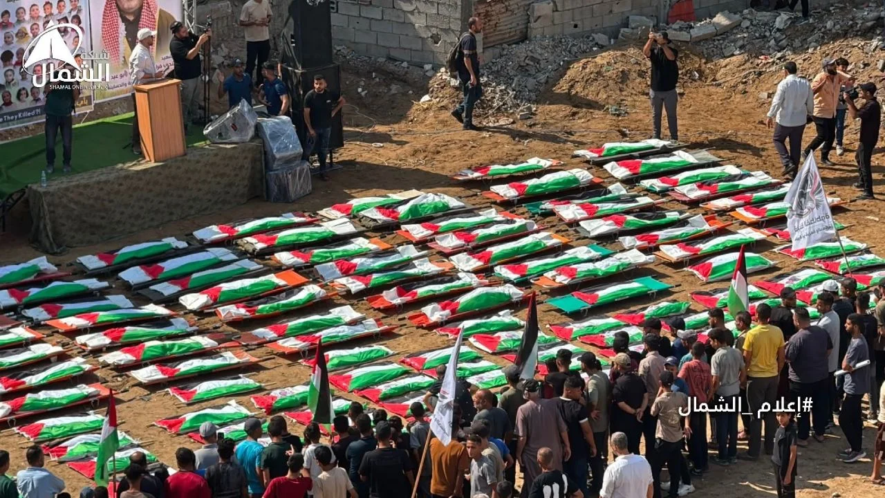 Gazze'de tarihi toplu cenaze: Enkazdan 120 şehidin naaşı çıkarıldı