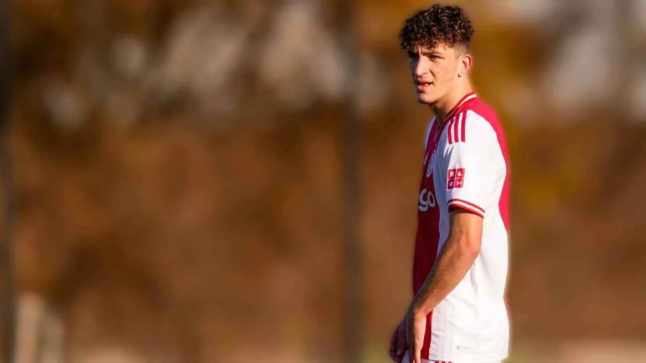 GS Transfer: G.Saray Ajax'ın Türk yıldızına kanca attı!