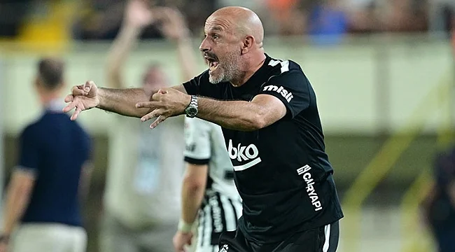 Italiano: "Kaybetmeyi hak etmedik, kaleci mucizevi çıkardı!"