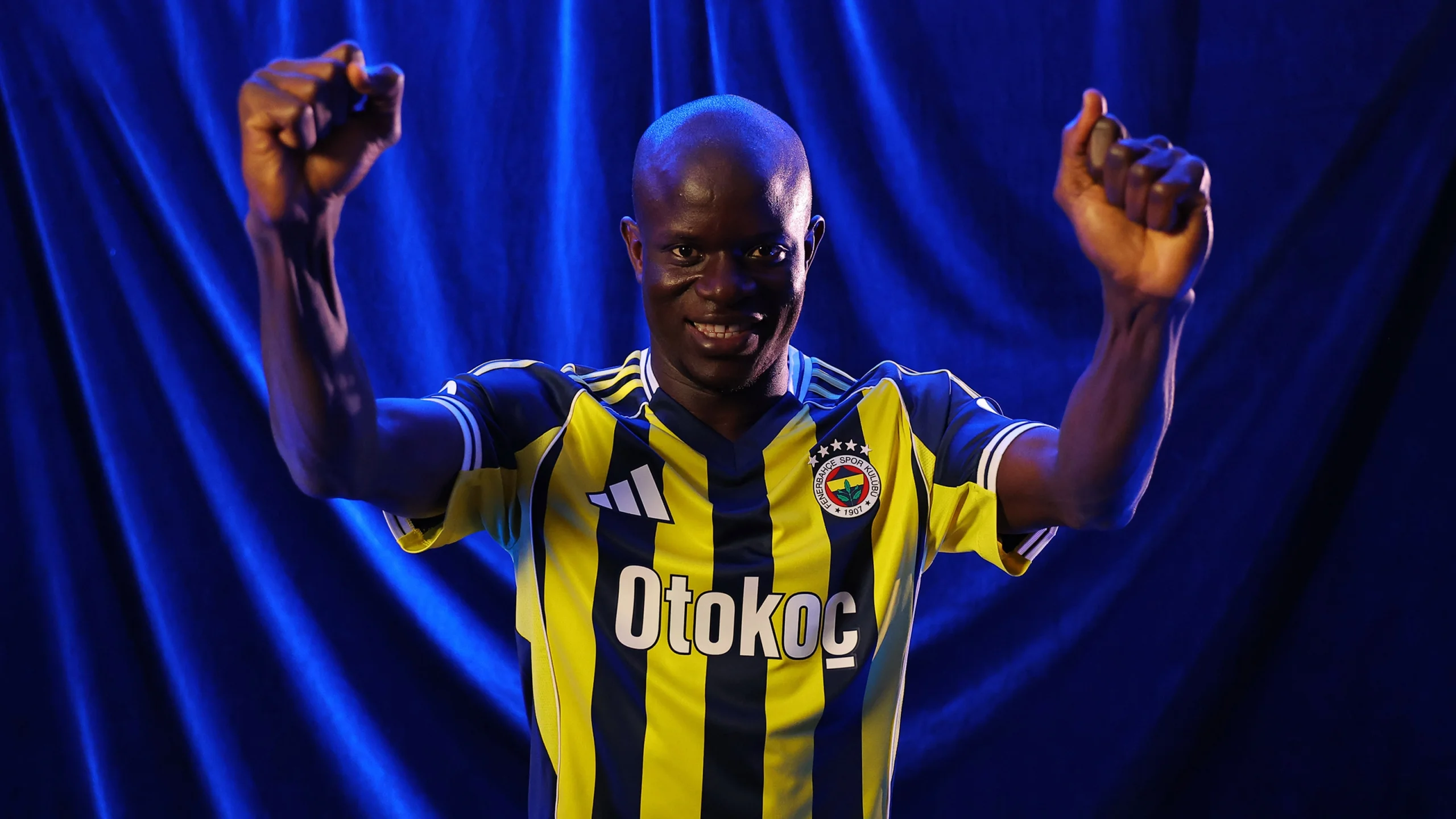 Kante'ye Fransa'dan ciddi talip! Maaş krizi gündemde