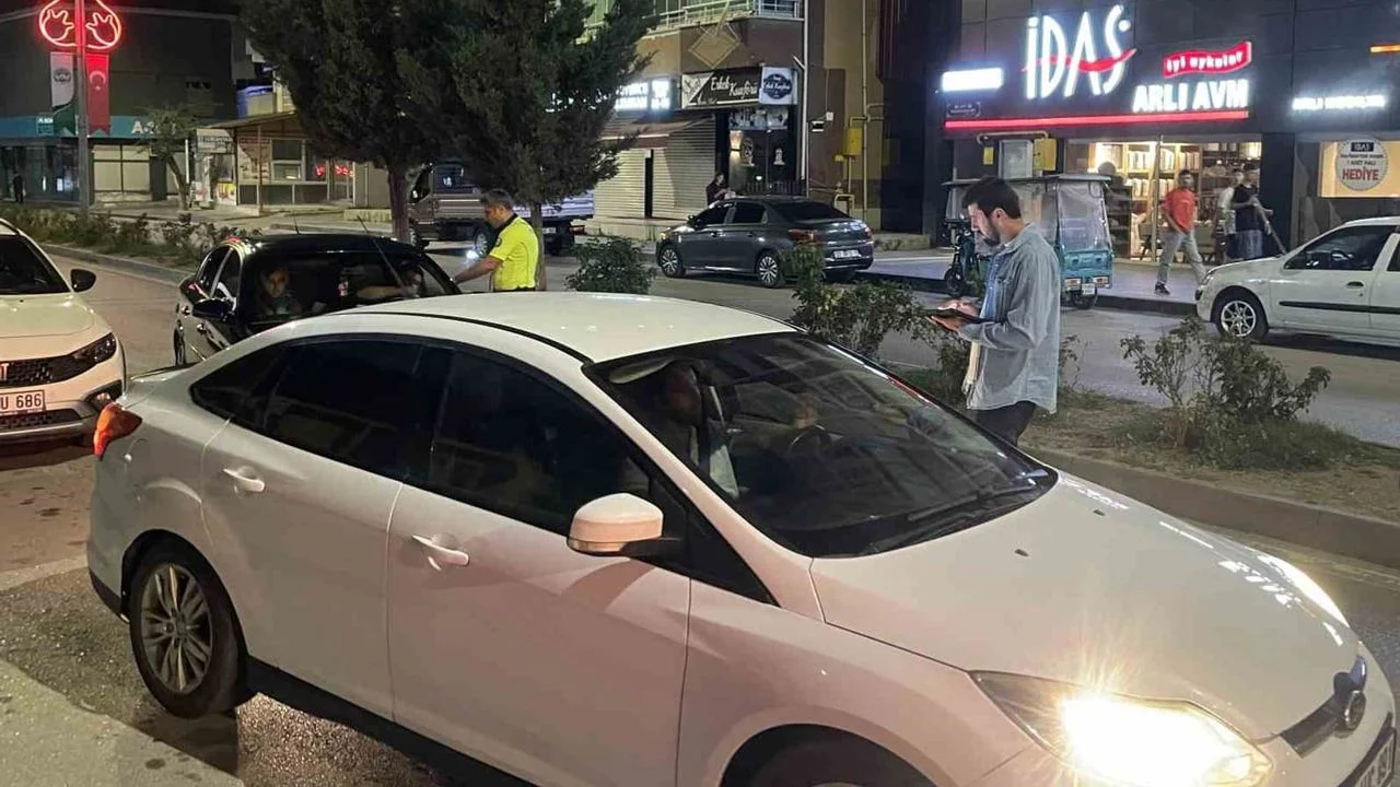 Karadeniz’in kilit noktasında Kavak’ta sıkı denetim: Alkollü sürücüye geçit yok!