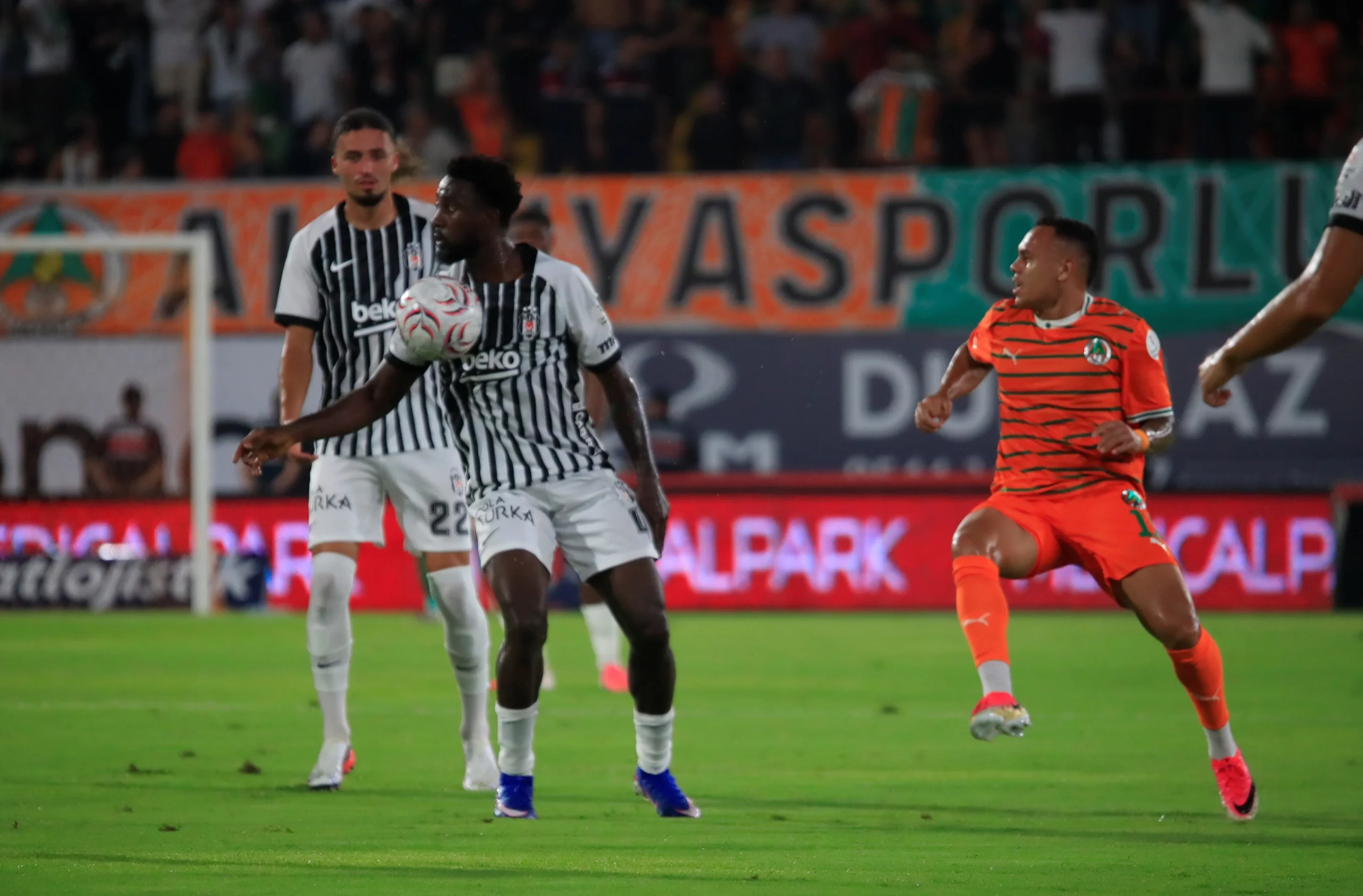 Kartal Alanya’da kayıp: Beşiktaş 1-0 Yıkıldı!