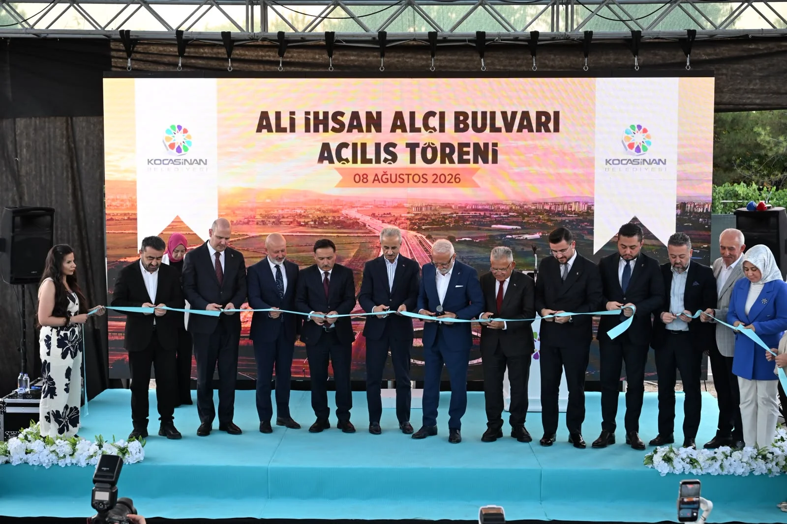 Kayseri'ye 107 Milyar TL yatırım! Ali İhsan Alçı Bulvarı açıldı