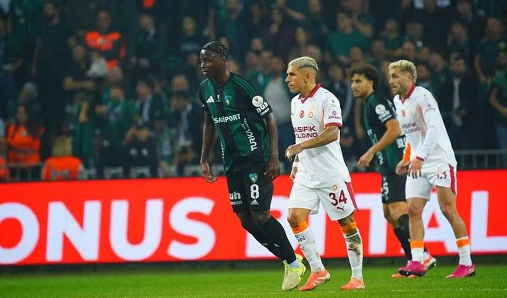 Kocaelispor'dan Keita açıklaması: Aşık olduğu kız için kulübü terk etti