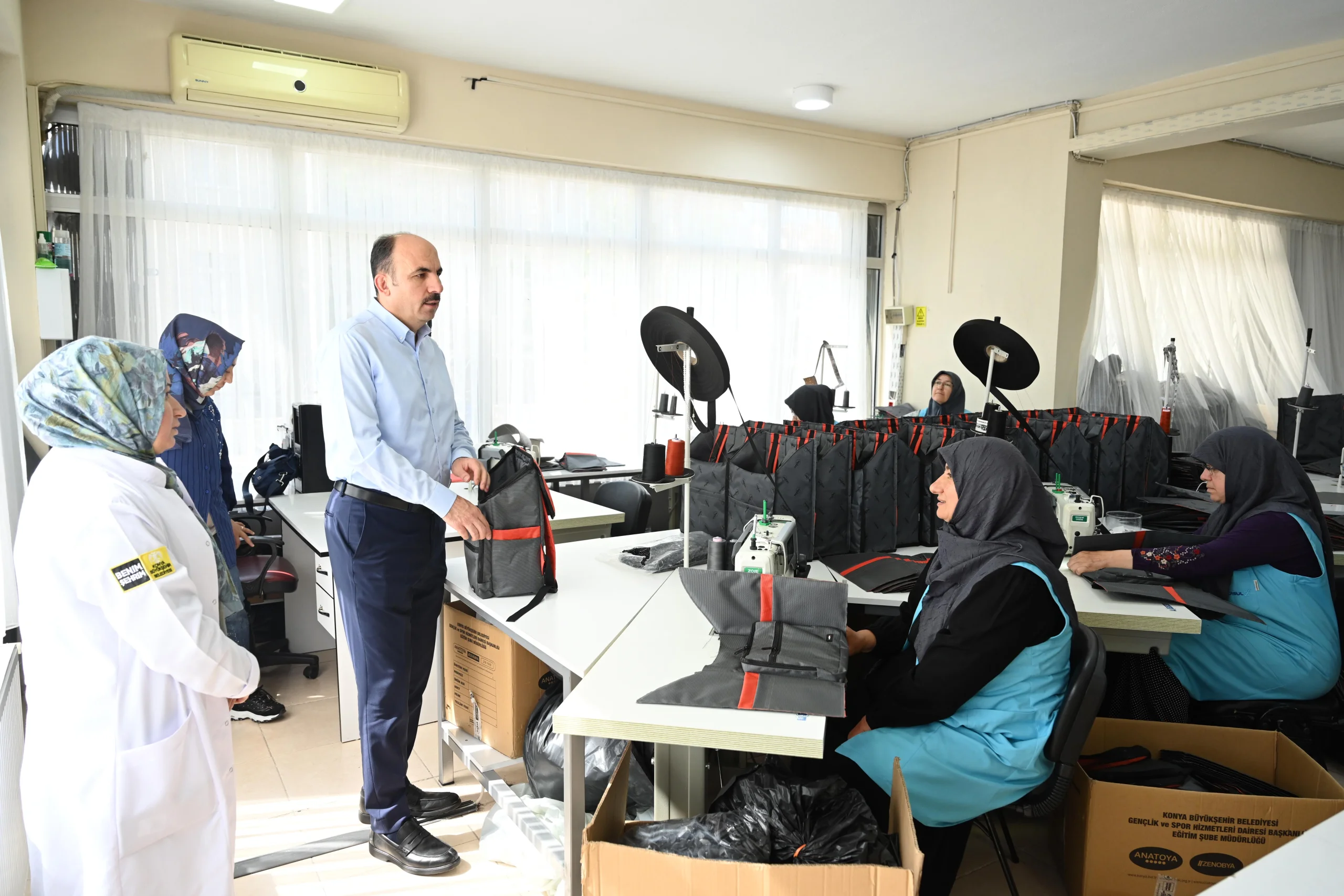 Konya Belediyeciliğinde kadın gücü 25 atölyede üretime dönüşüyor
