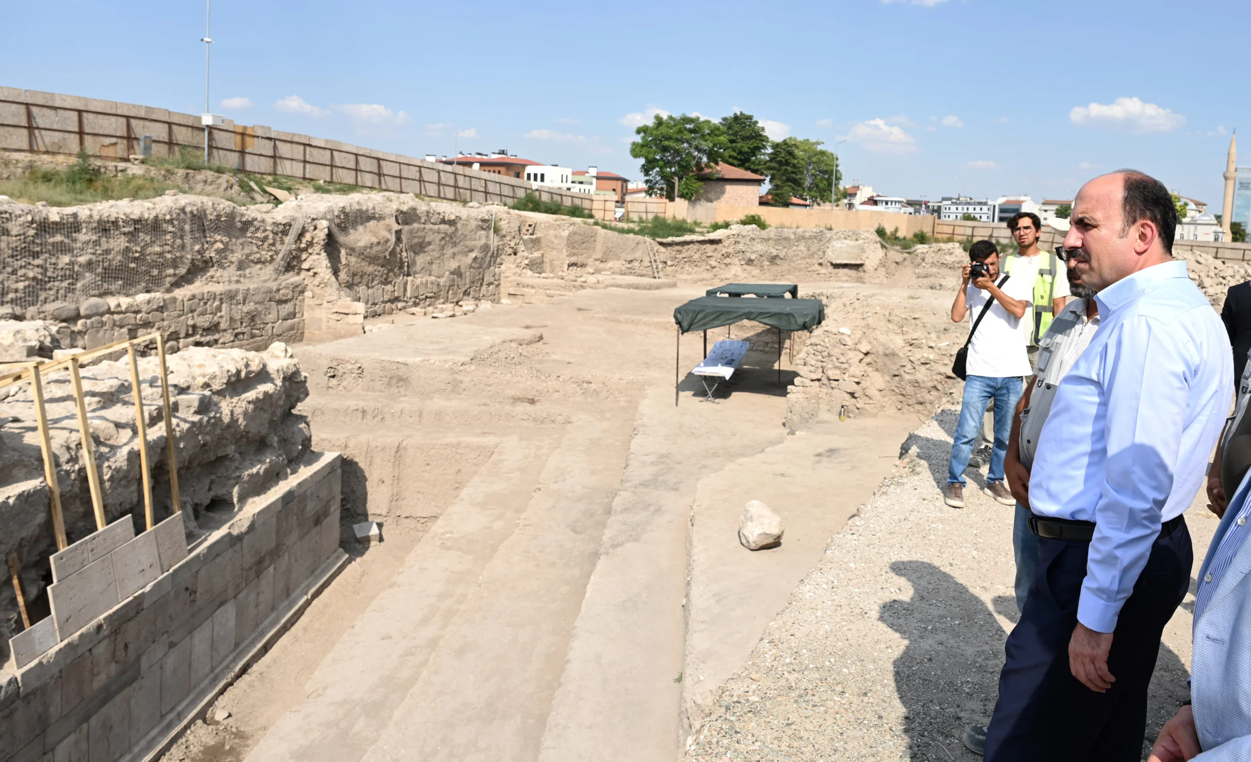Konya'da tarihi keşif! Selçuklu Surları ve Larende Kapısı bulundu
