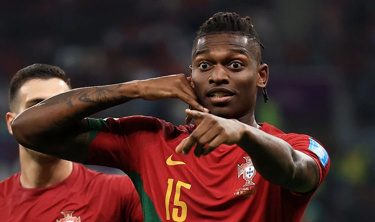 Leao İstanbul'a ne zaman saat kaçta gelecek? 12 milyon euro maaş