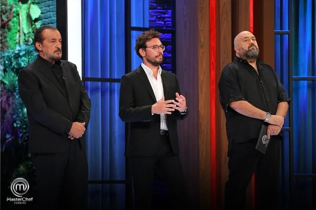 masterchef-te-kirmizi-takim-ruzgari-eleme-potasina-girenler-1.webp