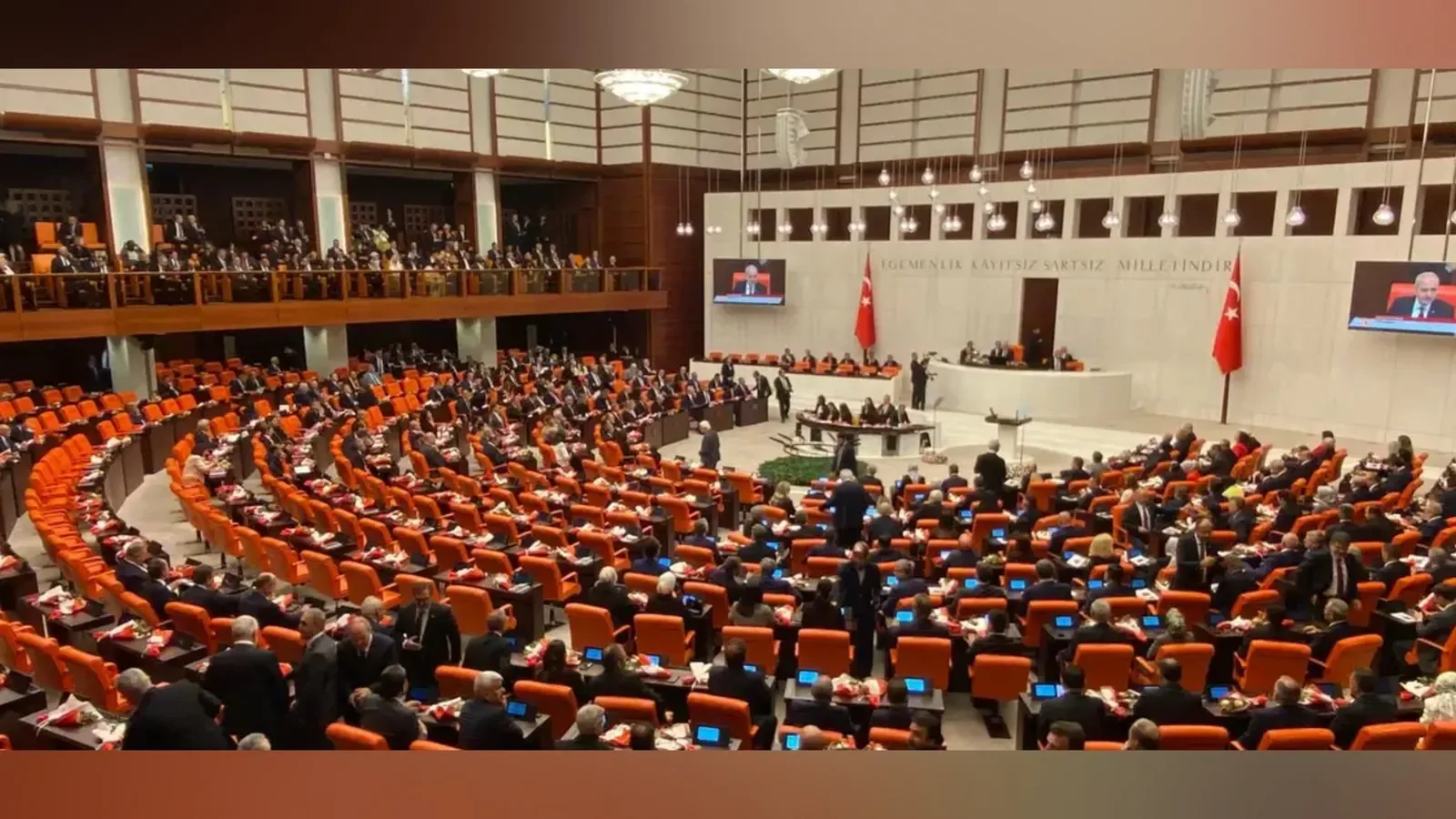 Meclis'e sunulacak çerçeve yasa teklifinin adı netleşti: Tüm vekillerin imzası isteniyor