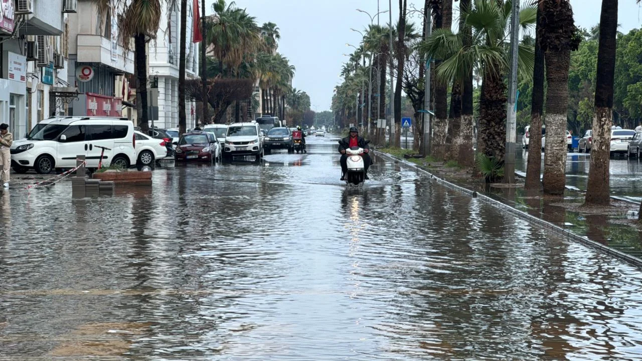 Meteoroloji'den peş peşe alarm: Samsun, Ordu, Tokat ve Hatay dikkat!