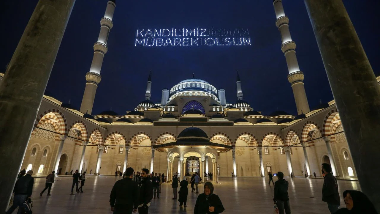 Mevlid Kandili 24 Ağustos Pazartesi günü idrak edilecek