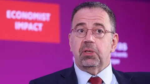 Nobel'li Acemoğlu'ndan The Economist'e: Bu bir itibar suikastı!