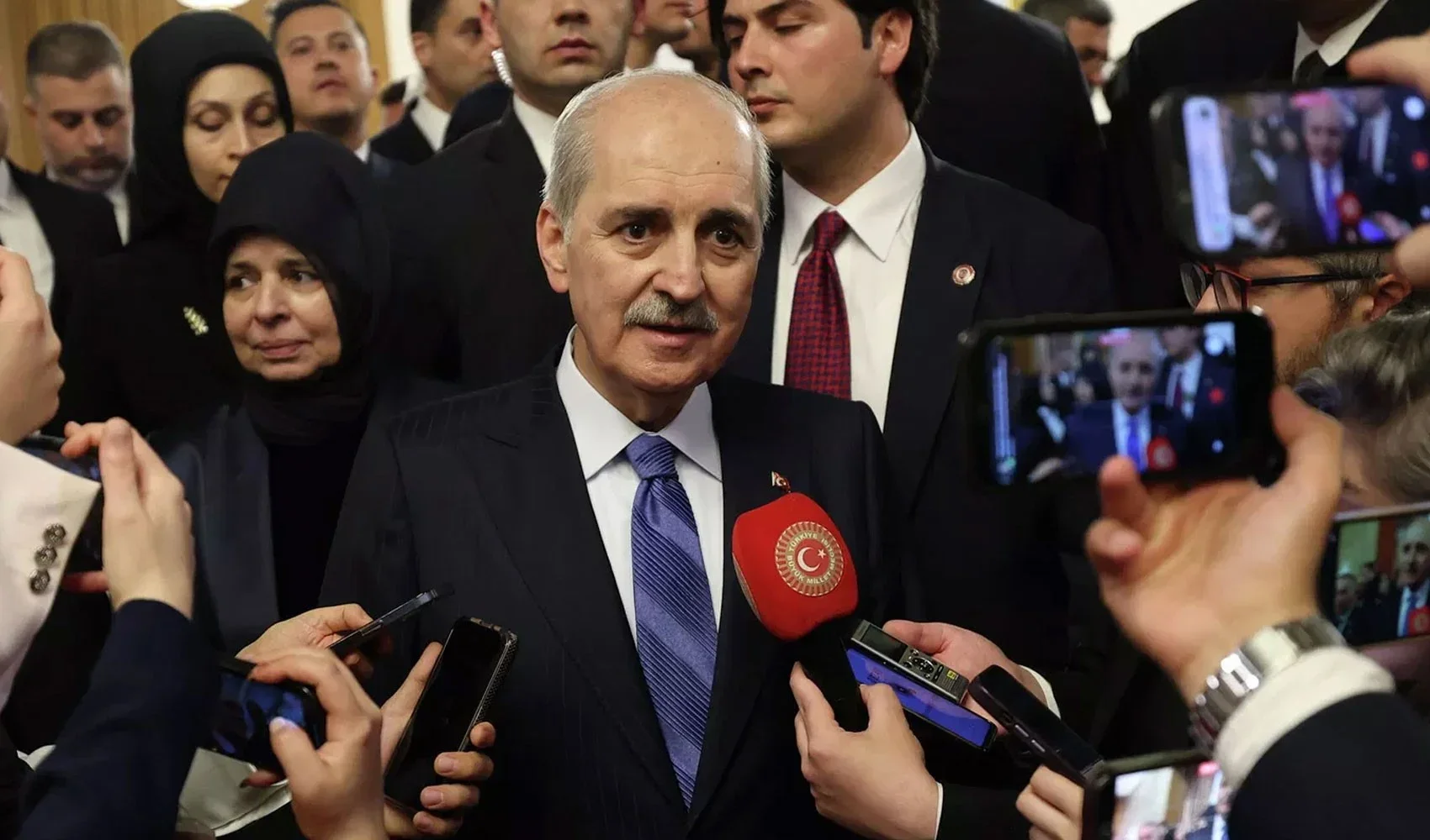Numan Kurtulmuş: "Çerçeve yasa kabul edildi, kapı açıldı!"