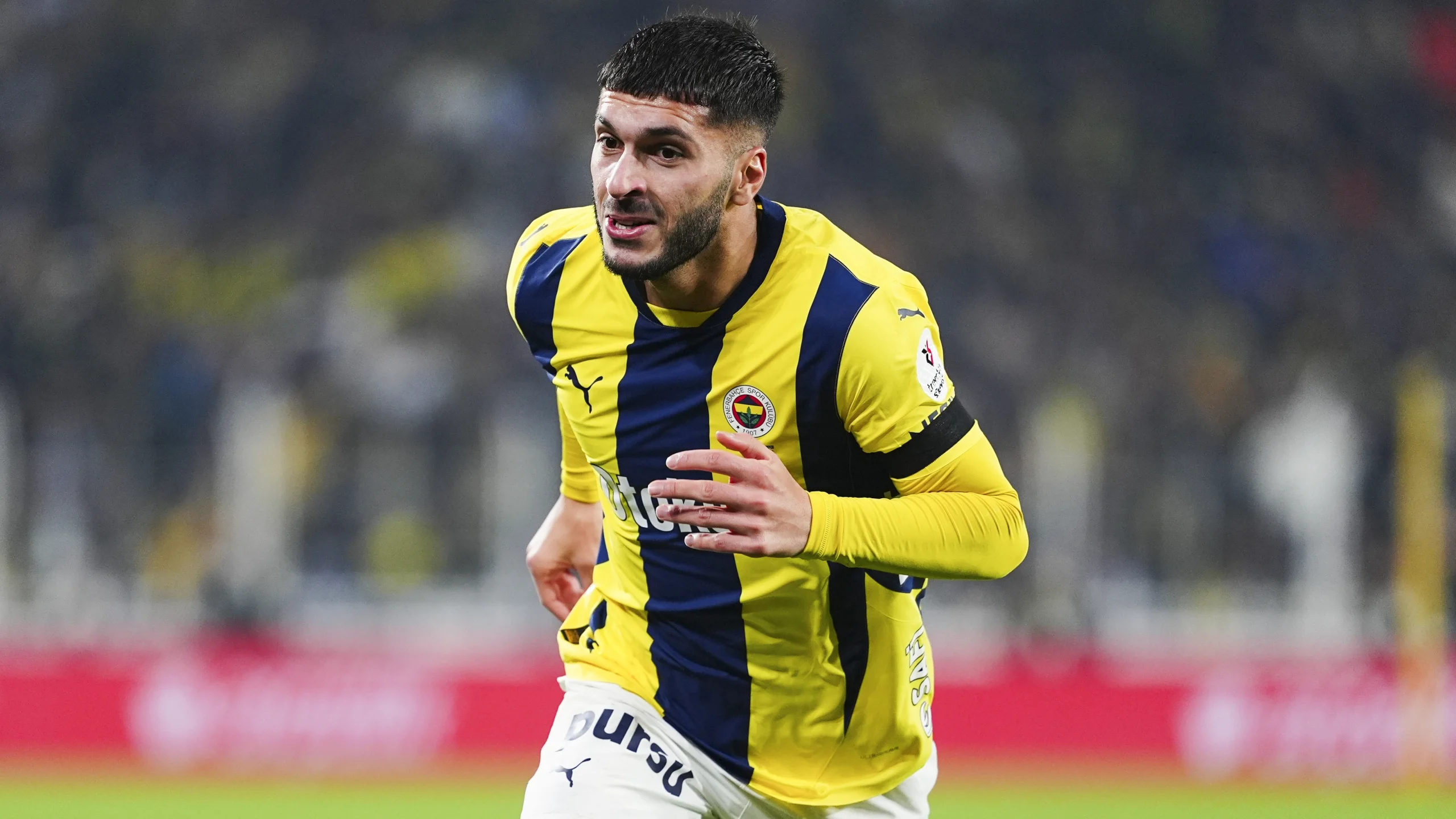 oguz-aydin-a-avrupa-dan-ilgi-artiyor-fb-de-ismail-kartal-istemiyor.webp