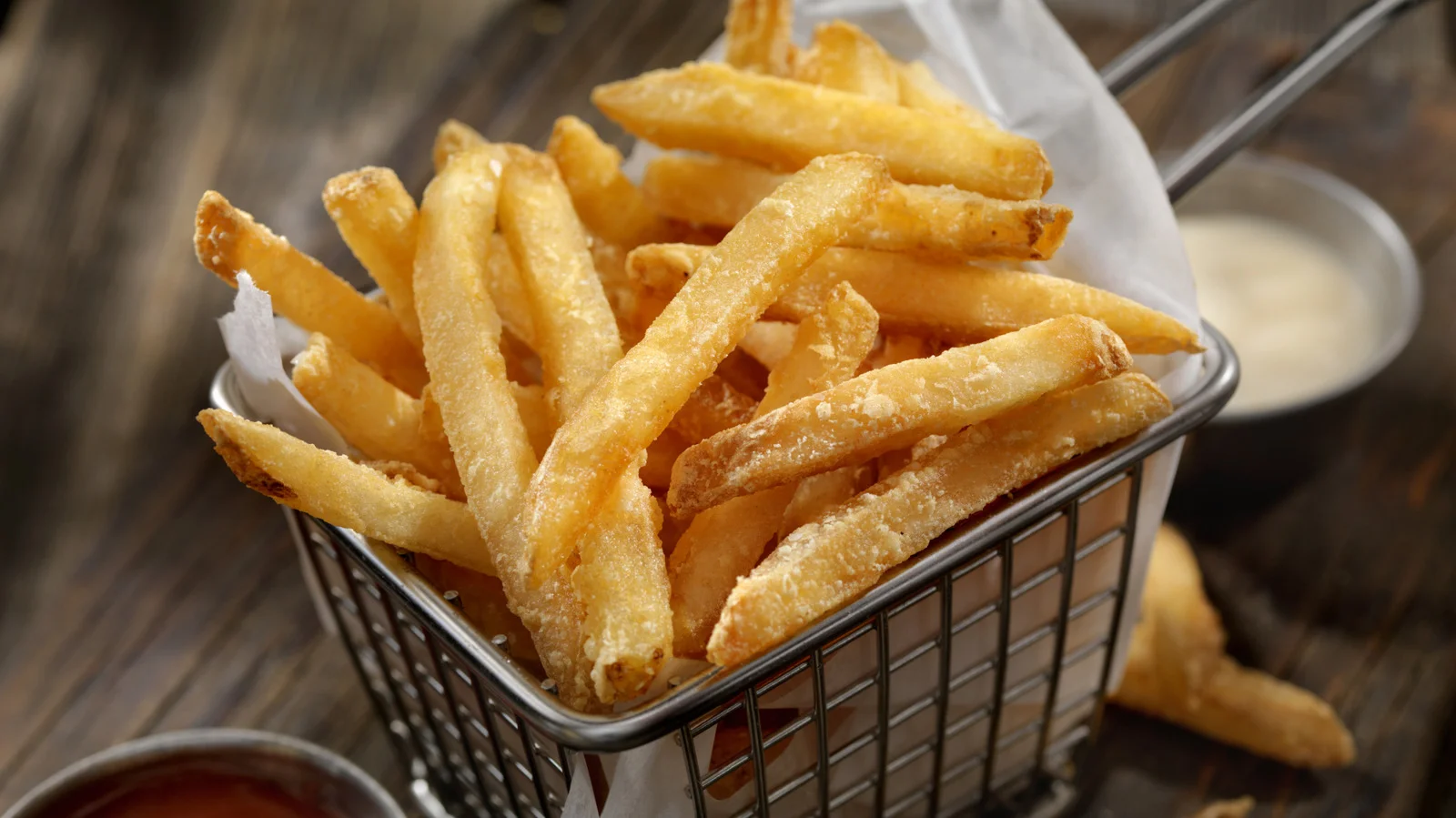 patates-kizartmasini-citir-yapan-sir-yaga-bir-tatli-kasigi-sirke.webp