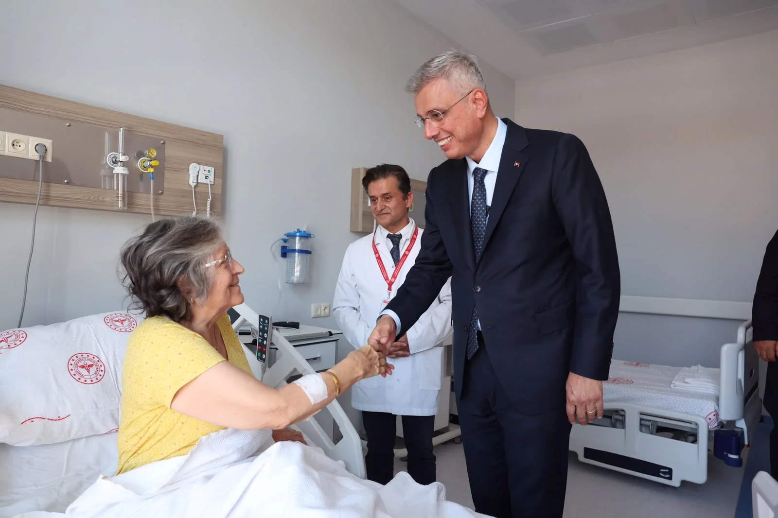 Bakan Memişoğlu'dan yeni hastane müjdesi