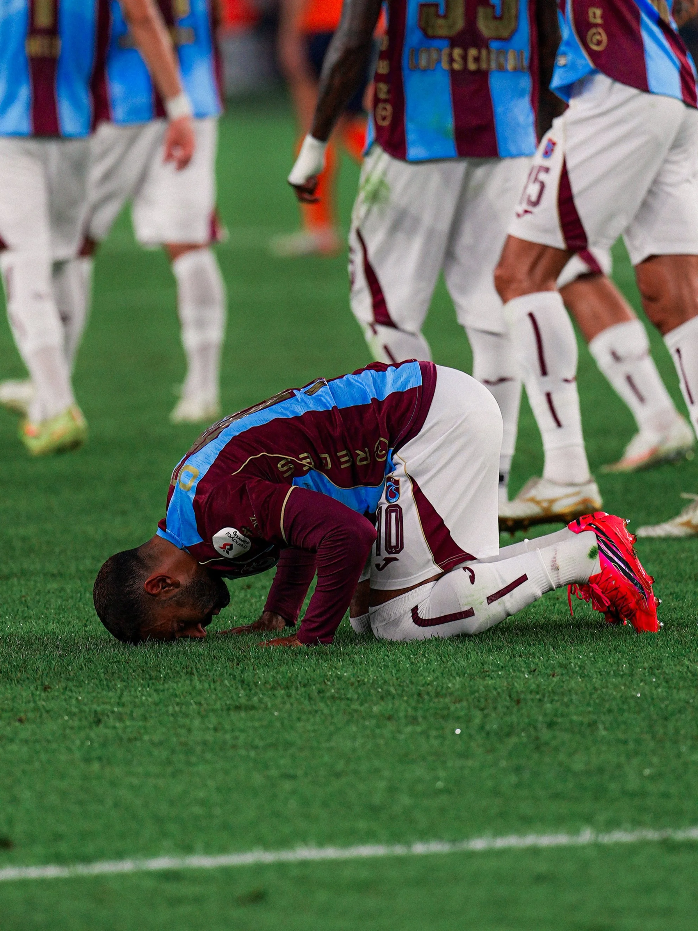 Salah fırtına gibi esti: Trabzonspor 2-1 Başakşehir