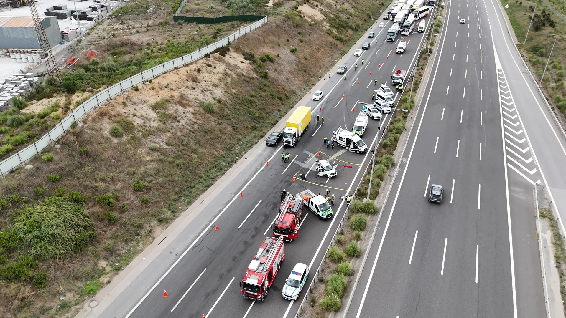 Sona dakika: Kuzey Marmara Otoyolu'nda kaza, ölü yaralılar var