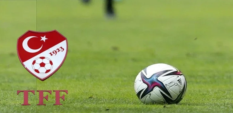 Süper Lig ertelenecek mi? İşte 3 büyük takımın gerekçe ve talebi!