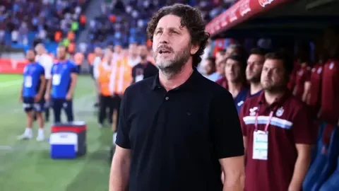 Trabzonspor'da Fatih Tekke depremi! Yönetim istifayı reddetti
