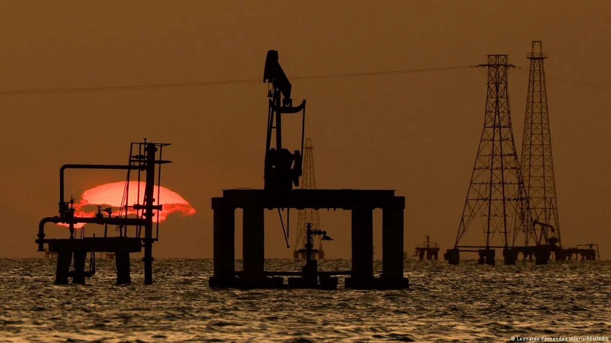 Trump, ABD Rezervlerini Venezuela petrolü ile dolduracak