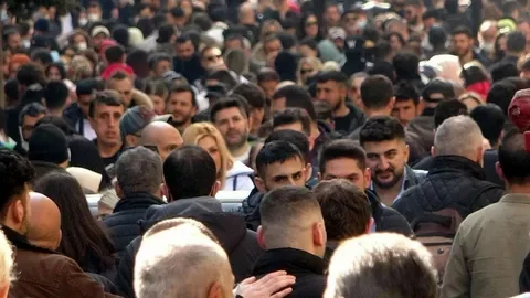 tuik-issizlik-rakamlarini-acikladi-150-bin-kisi-issizlik-kaldi-oran-8-1-e-cikti-2.webp