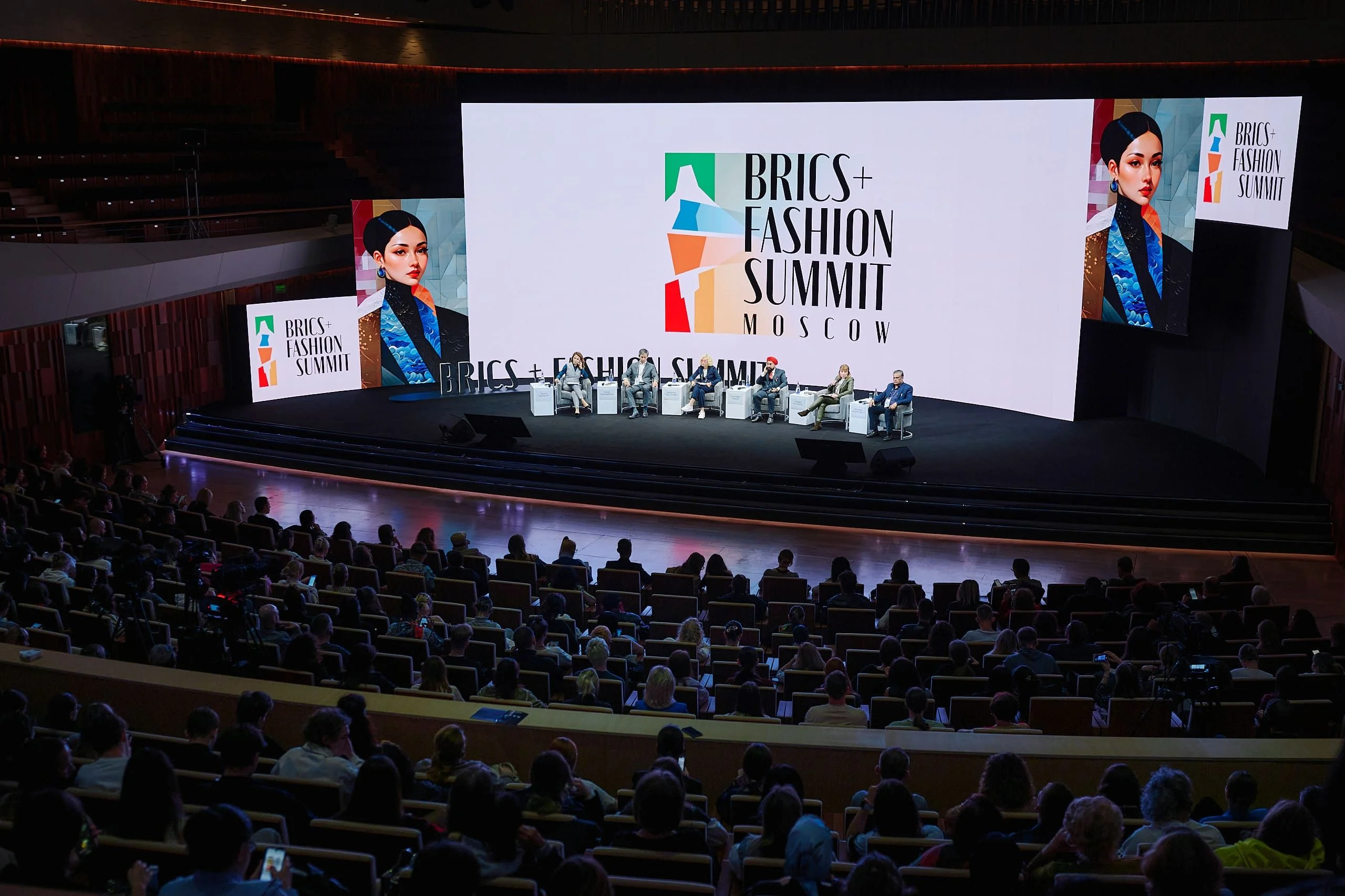 Türk moda sektörü Moskova çıkarması yapacak: Yeni ihracat kapıları BRICS+ Zirvesi’nde açılacak
