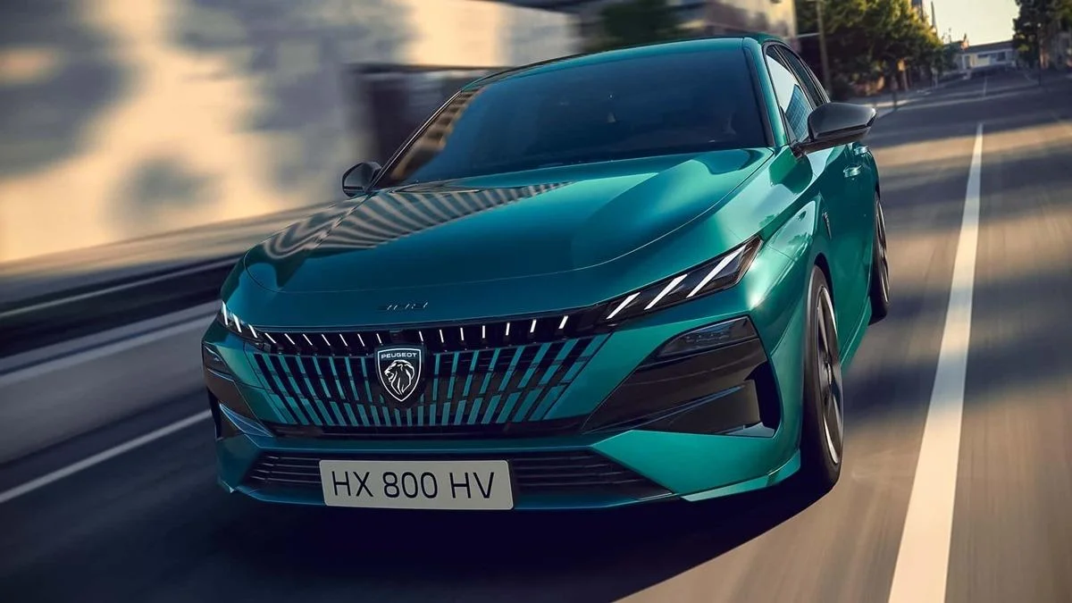 Yeni Peugeot 308 Türkiye'de! Özellikleri ve fiyat listesi