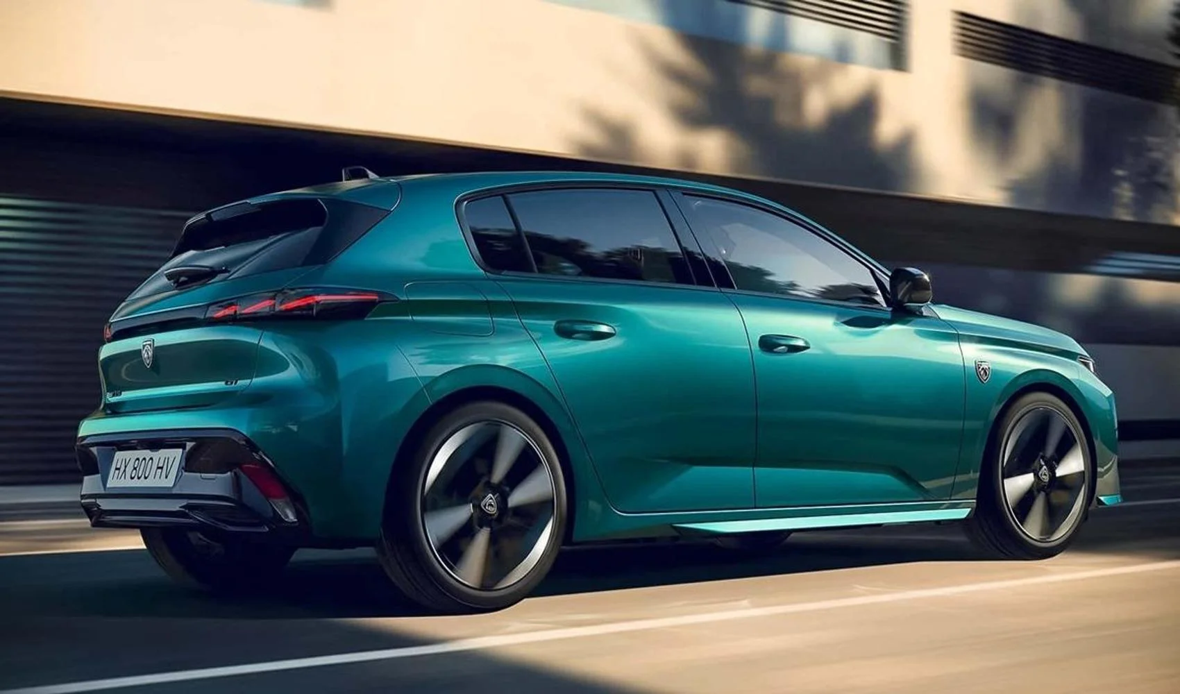 Yeni Peugeot 308 Türkiye'de! Özellikleri ve fiyat listesi