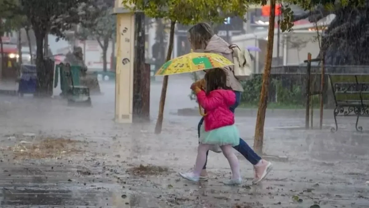 28-eylul-2026-pazartesi-bugun-okullar-tatil-mi-meb-den-aciklama-1.webp