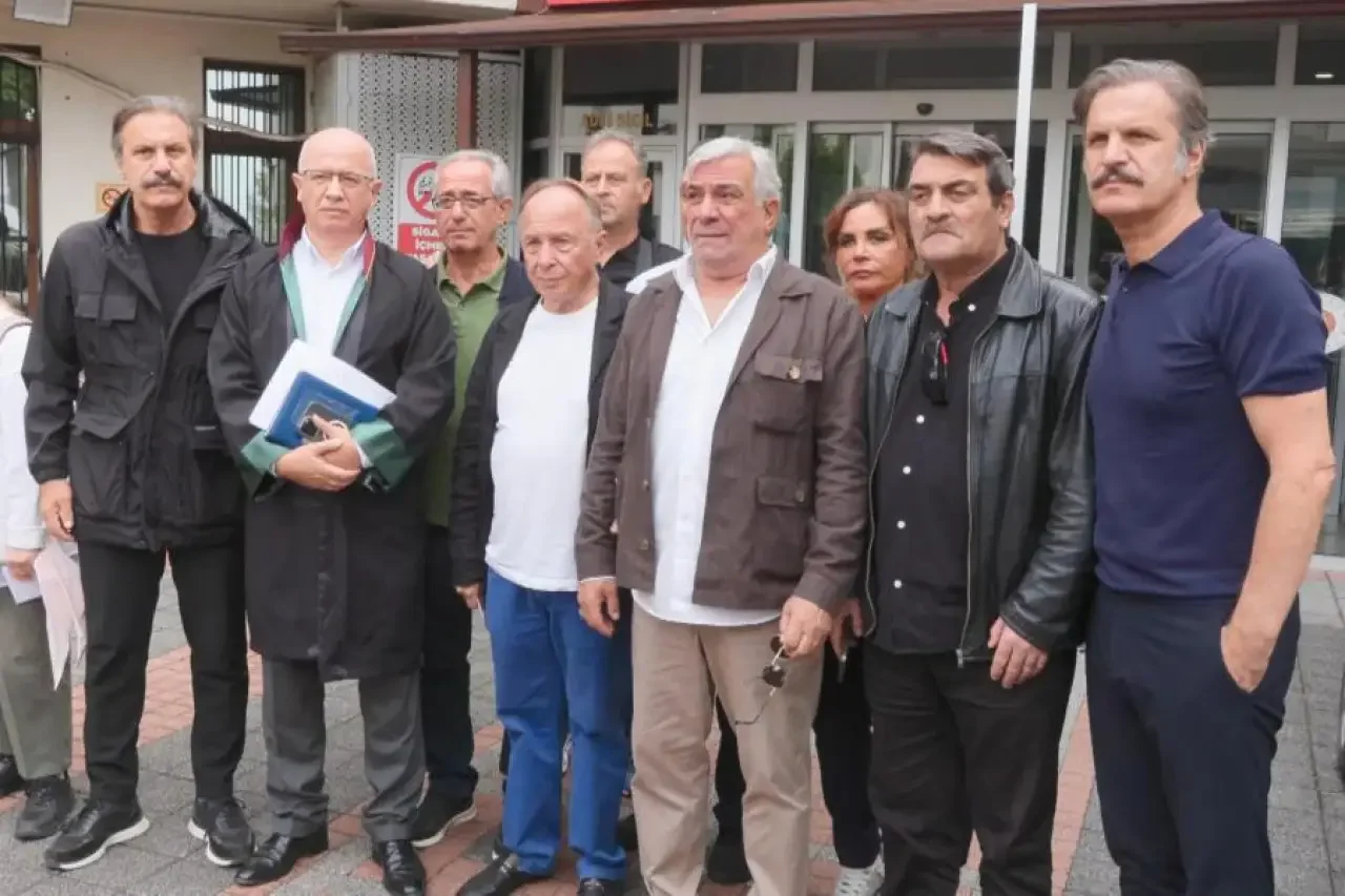 3-bin-kurbagadan-luks-saatlere-kadir-inanir-in-1-milyar-tl-lik-mirasi-mahkemelik-4.webp