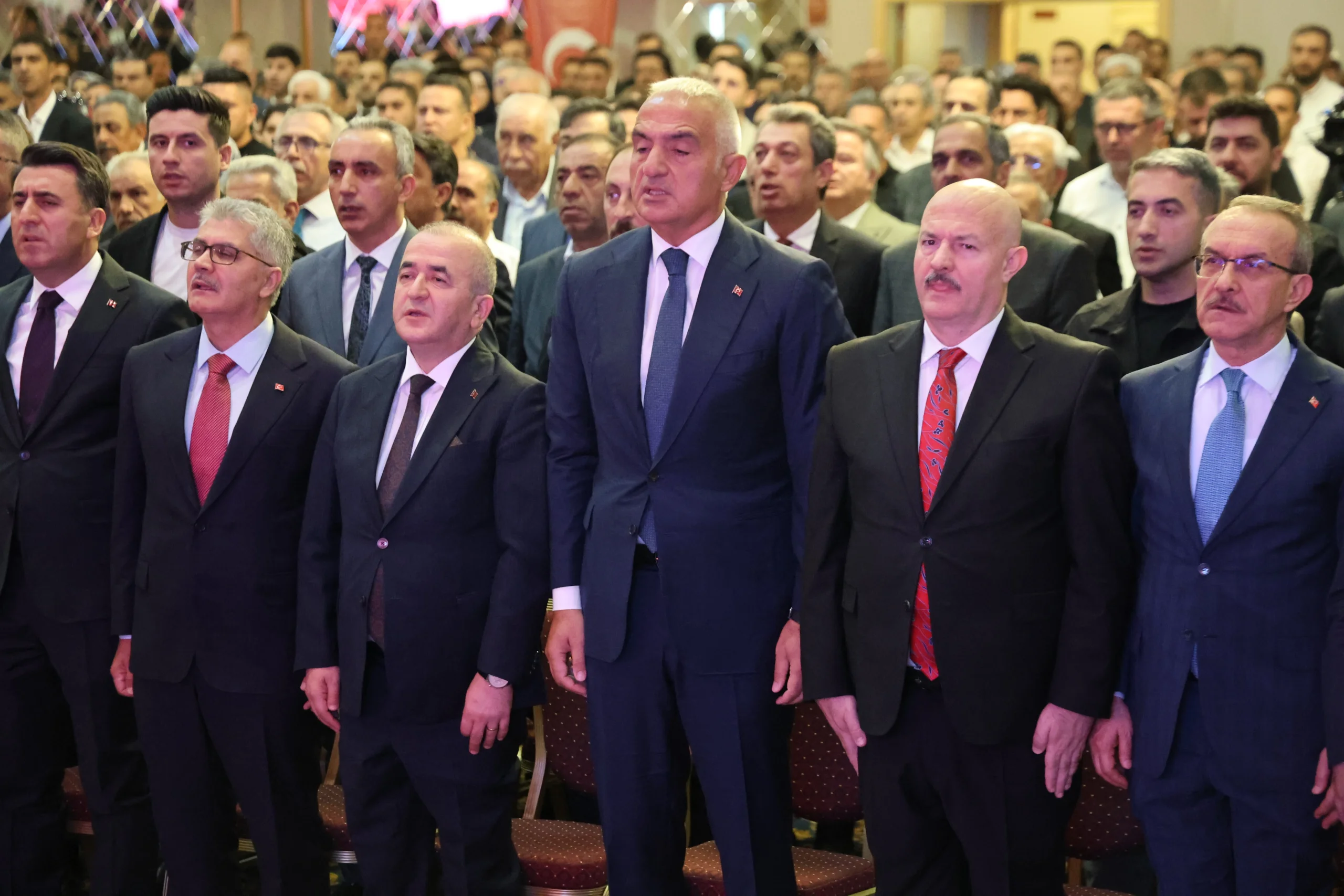 5 ilin tanıtımı için CNN International, BBC, Euronews ile anlaşma