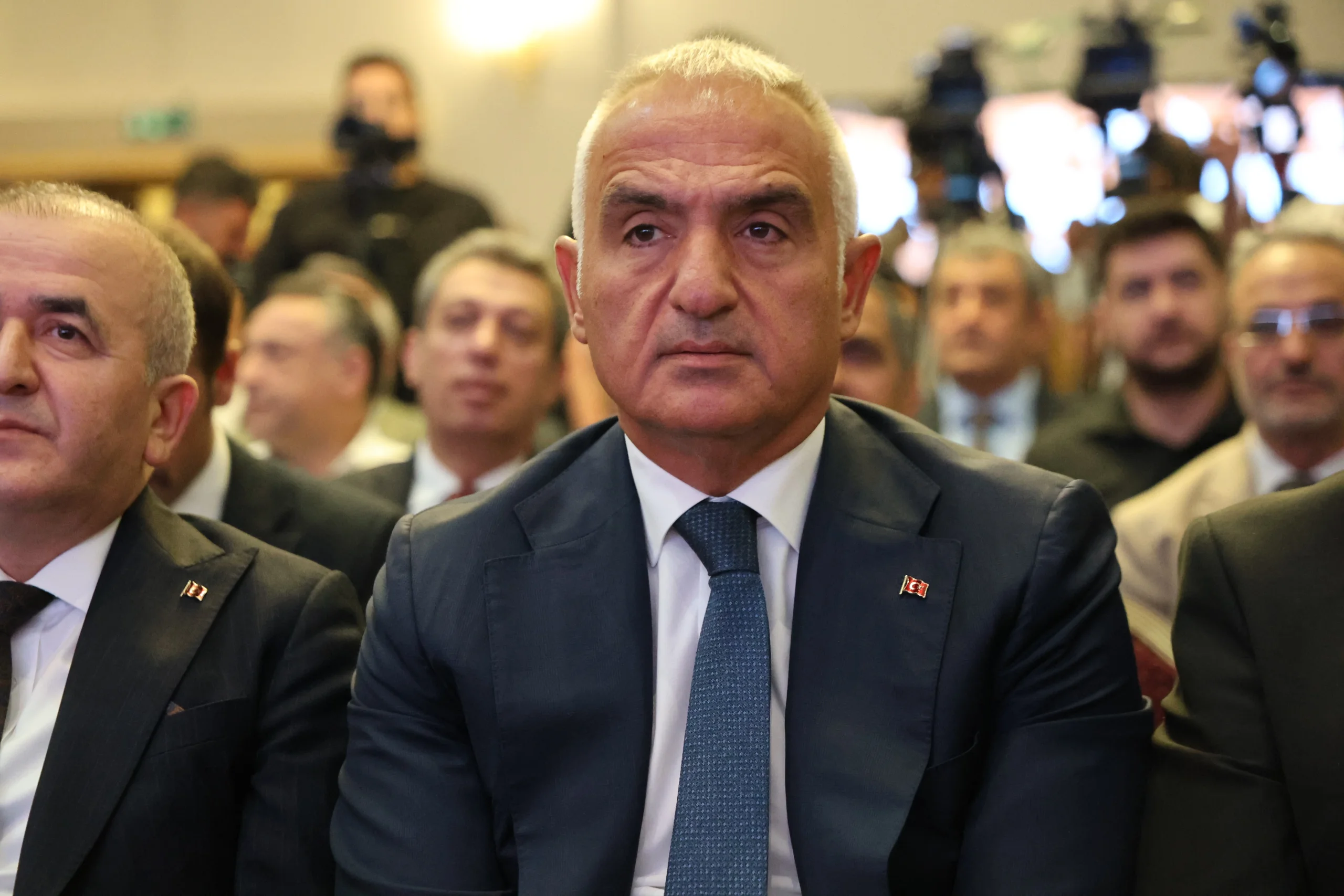 5 ilin tanıtımı için CNN International, BBC, Euronews ile anlaşma