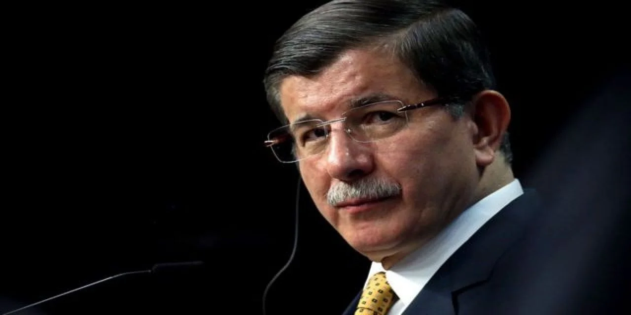 Ahmet Davutoğlu hakkında TCK 299'dan işlem!