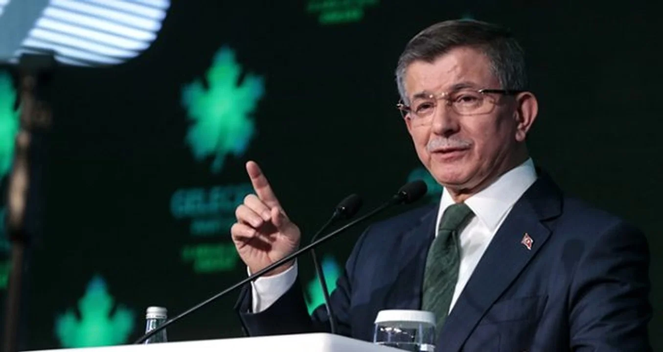 ahmet-davutoglu-hakkinda-tck-299-dan-islem.webp